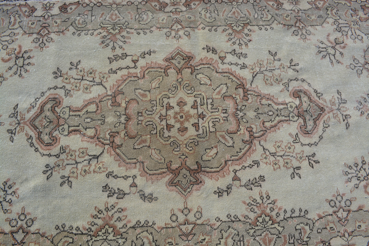 Oushak Rugs, Turkish Rug, Anatolian Rug, Vintage Rug, Handmade Rug, Oriental Rug, kitchen rug, Tribal rug, Over dyed rug, 3.7x6.5 Feet AG364