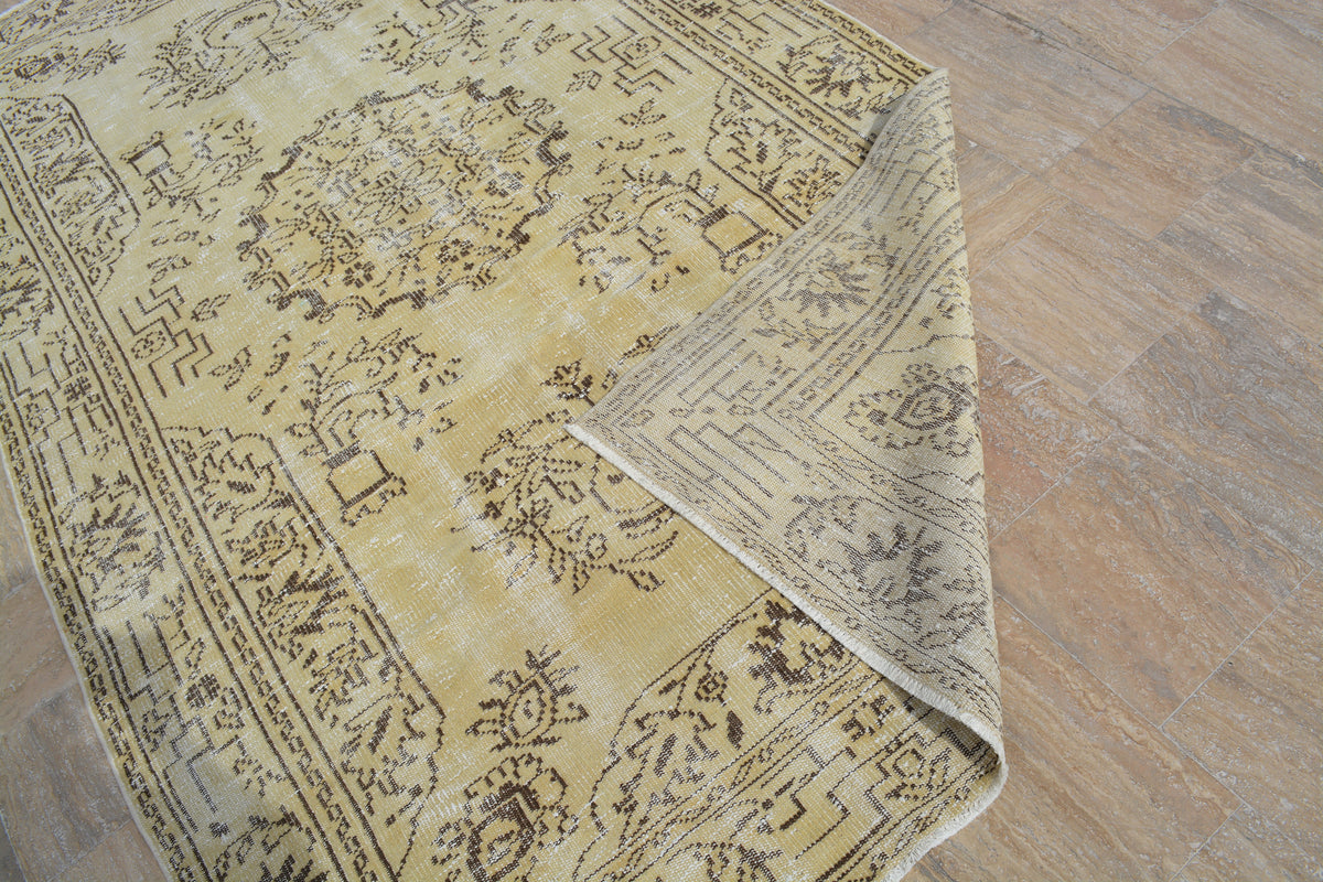 Yellow Turkish  Oriental Rug, Antique Oushak  Rug, Area rug, Vintage Rugs, Oushak Area rug, Boho  Oriental rug, 5.6x9.6 Feet AG440