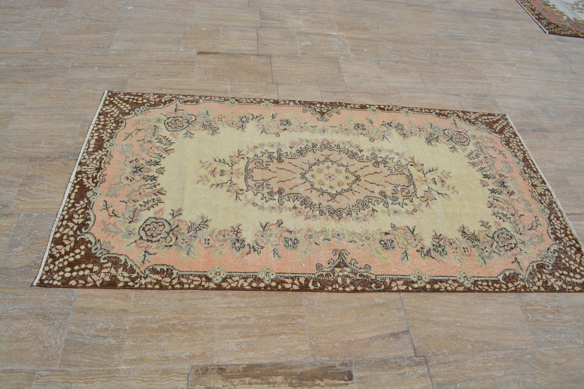 Vintage Rug, Hand knotted  Pink Medallion Rug, Small Rugs For Interior, Woven Turkish Rug,  3.6x6.8 Ft AG500