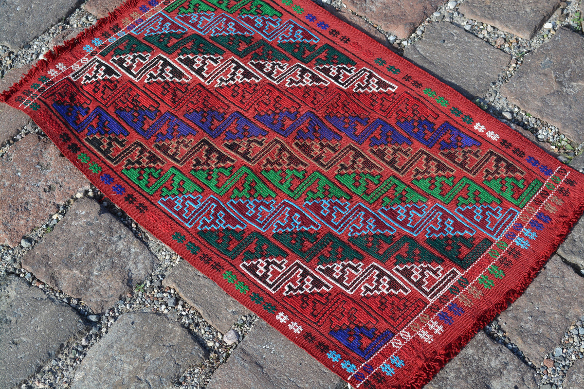 Turkish Kilim Rug, Geometric Handmade Turkish rugs,   Small  Oushak rug,  Vintage  Turkish carpet, Doormat Entry rug, 1.7x2.9 Feet AG553