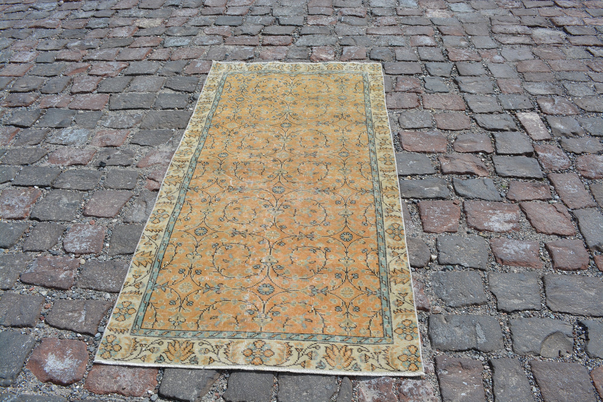 Turkish Rugs, Bohemian rug, Oushak rug, Boho rug, Area rug, Vintage Rugs, Turkish carpet, medium size rug, Over dyed rug, 3.4x6.6 Ft AG588