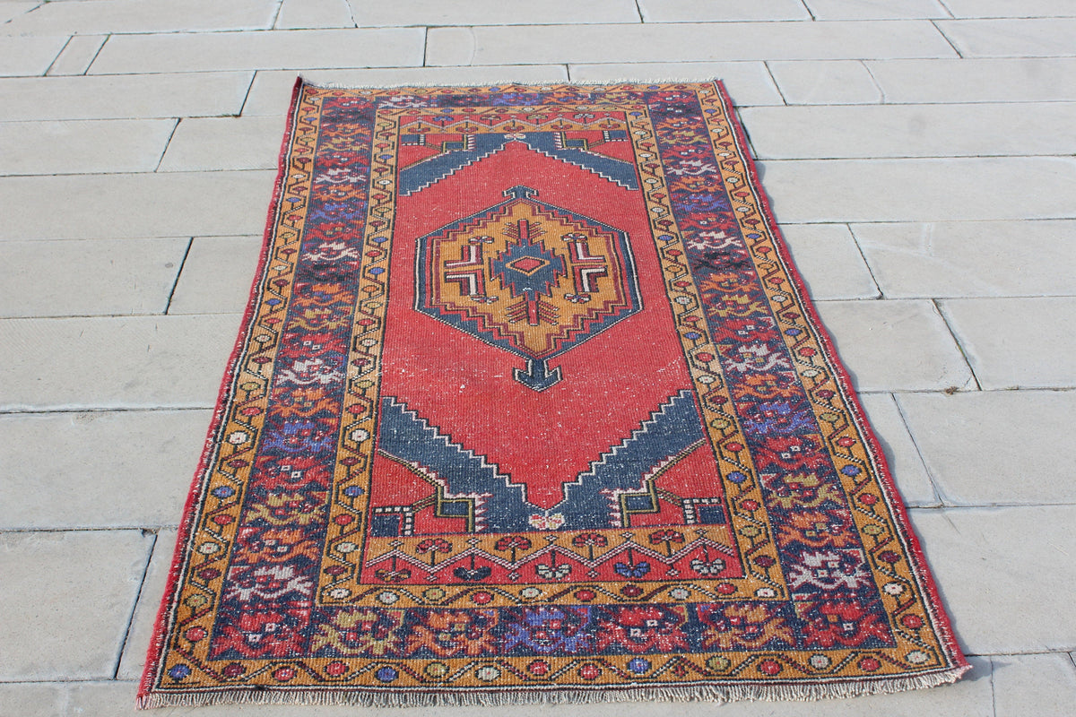 Vintage Rug, Turkish Rugs Oriental Rug, Red Rug, Distressed Rug, Vintage Rug,  Red Carpet Turkish, 3.3 x 6.5 Feet  AG897