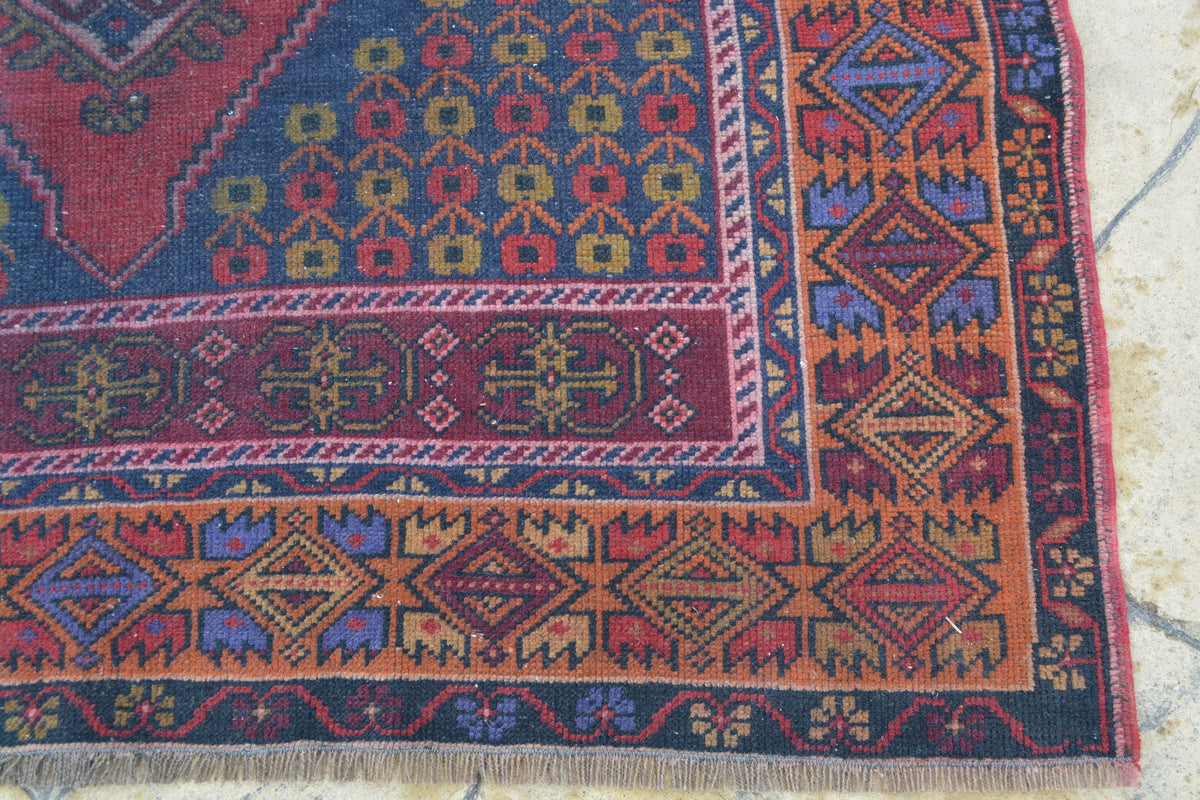 Vintage Rug, Antique Kilim Design Hand Knotted Rug, Small Anatolian Rug, Kitchen Rug,  4.2 x 7  Feet AG986