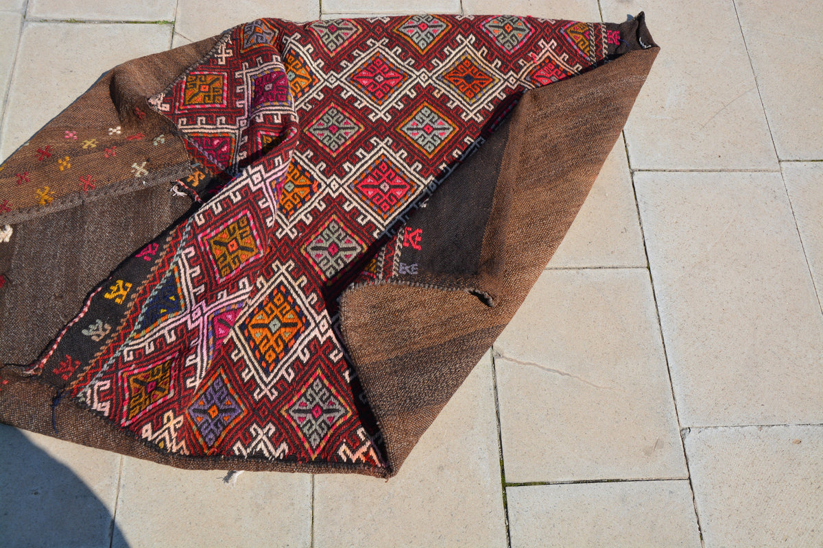 Handwoven Kilim, Kilim Floor Sack, Kilim Pillow, Wheat Rug Bag, Kilim Rug Bag, Tribal Kilim Sack               3.1 x 4.7 Feet AG1193
