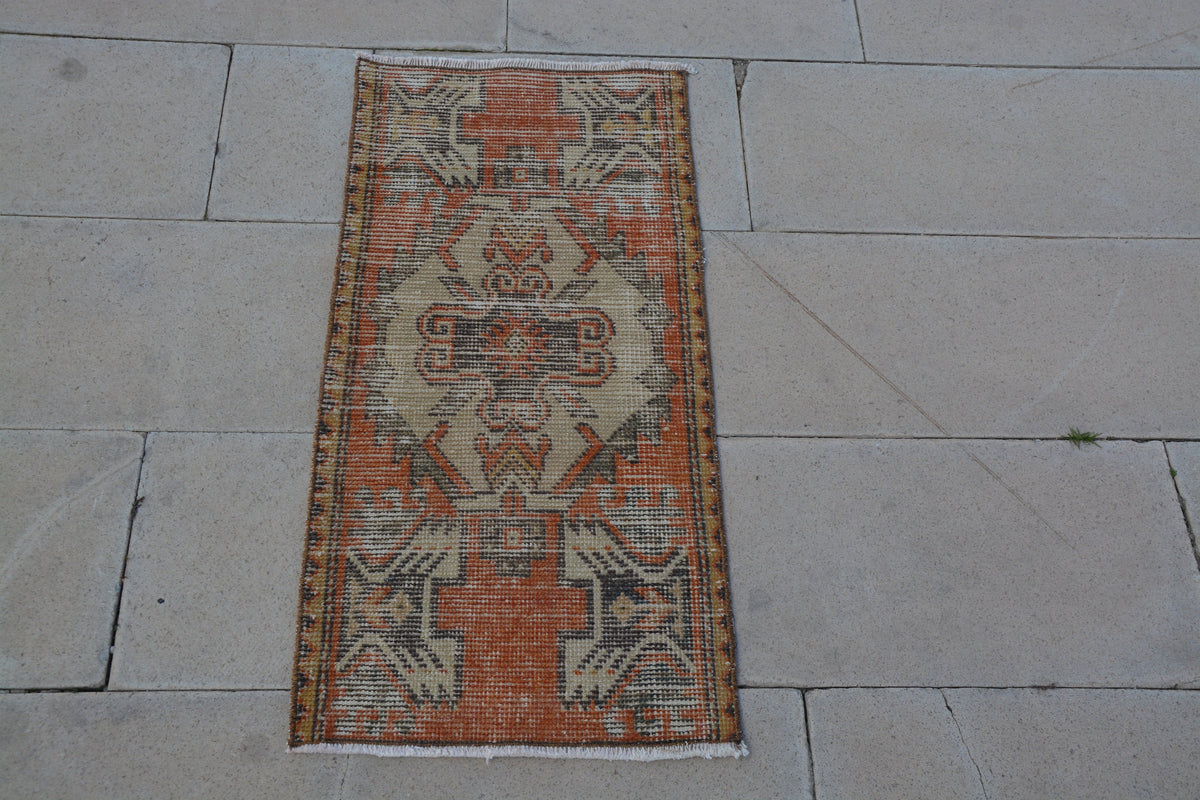 Turkish Carpets and Kilims, Antique Turkish Rug , Small Turkish Carpet, Turkish Oriental Rugs, Bathroom Rug,        1.5 x 3.0 Feet AG1211
