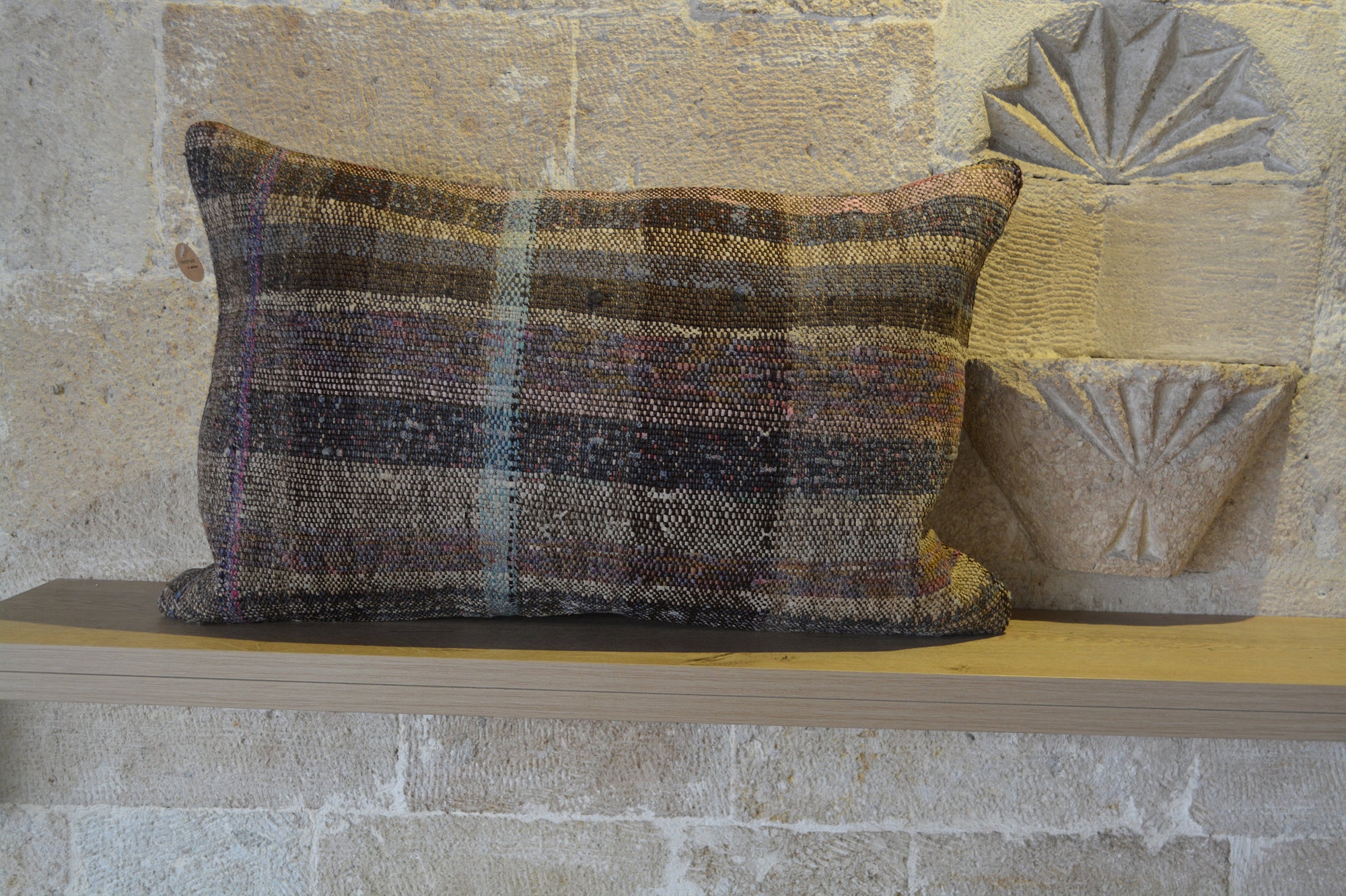 Turkoman Faded Cushion, 40x60 Cushion, Hand Made Cushion, Multicolor Cushion, Center Motif Cushion,            16”x24” - EA274