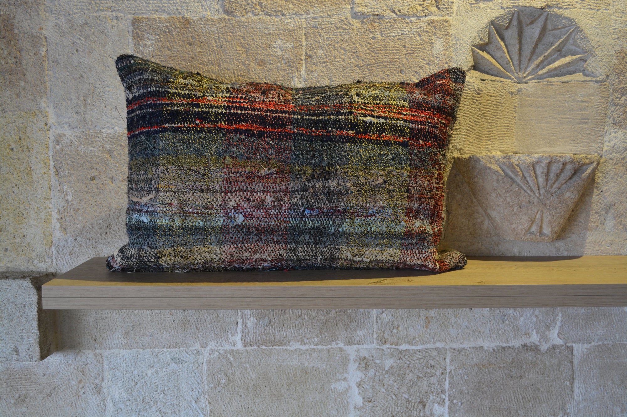 Kilim Cushion, Small Turkish Cushion, Bohemian Cushion, Oriental Cushion, Small Turkish Cushion,             16”x24” - EA276