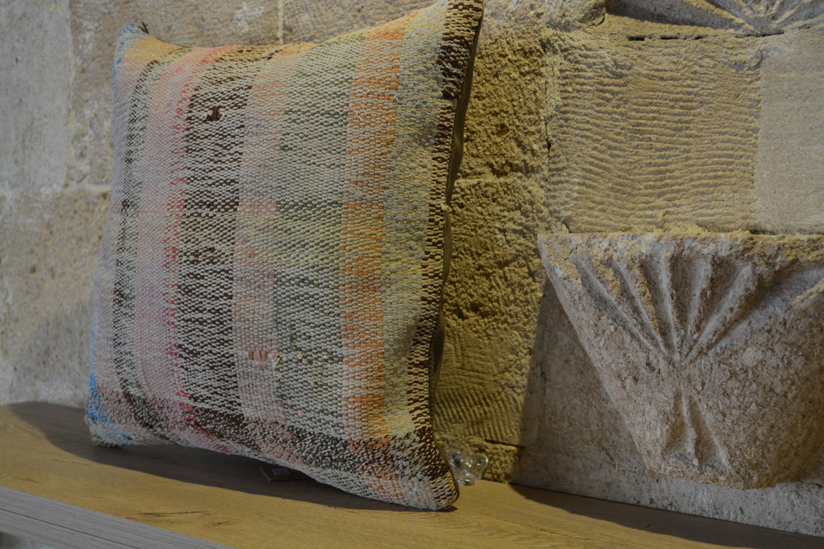 Bespoke Kilim Pillows, Abra Wool Cushion, Cushion Rug, Vintage Kilims, Turkish Kilim Rug, Kilims, Kilim Chair Pad,           16”x16”- EA360A