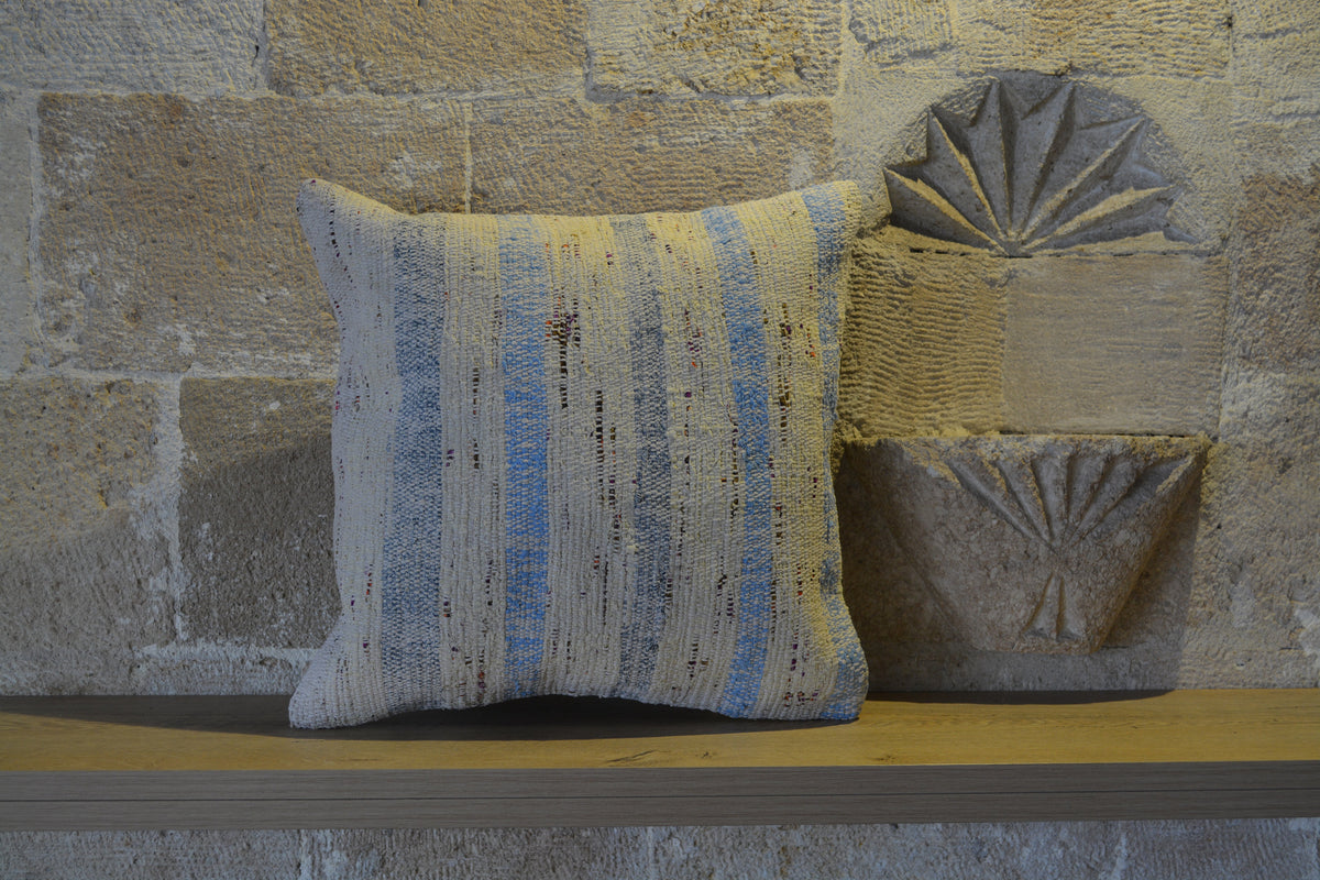 Turkish Pillows, Kilim Throw Pillow, Vintage Pillows, Accent Pillows, Vintage Pillow Cover, Kilim Cushions,     16”x16”- EA375A