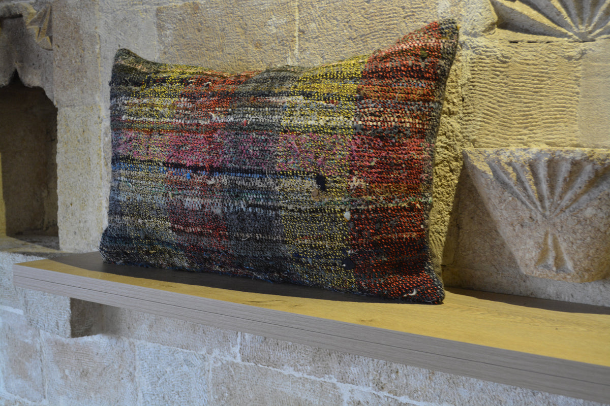 Small Turkish Pillow Cushion, Soft Colors Cushion, Faded Cushion 16x24, Oushak Cushion, Red Cushion,               16”x24” - EA248