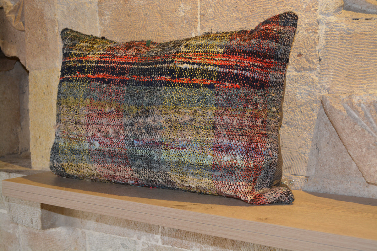 Kilim Cushion, Small Turkish Cushion, Bohemian Cushion, Oriental Cushion, Small Turkish Cushion,             16”x24” - EA276