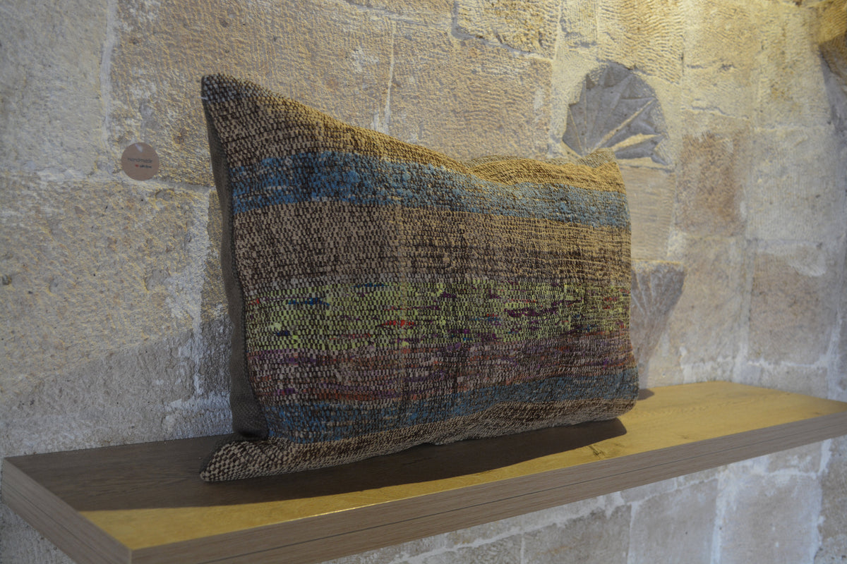 Gray Cushion, Handmade Cushion , Moroccan Kilim Cushion,  Wool Cushion Cover, Turkish Gray Cushion,          16”x24” - EA296