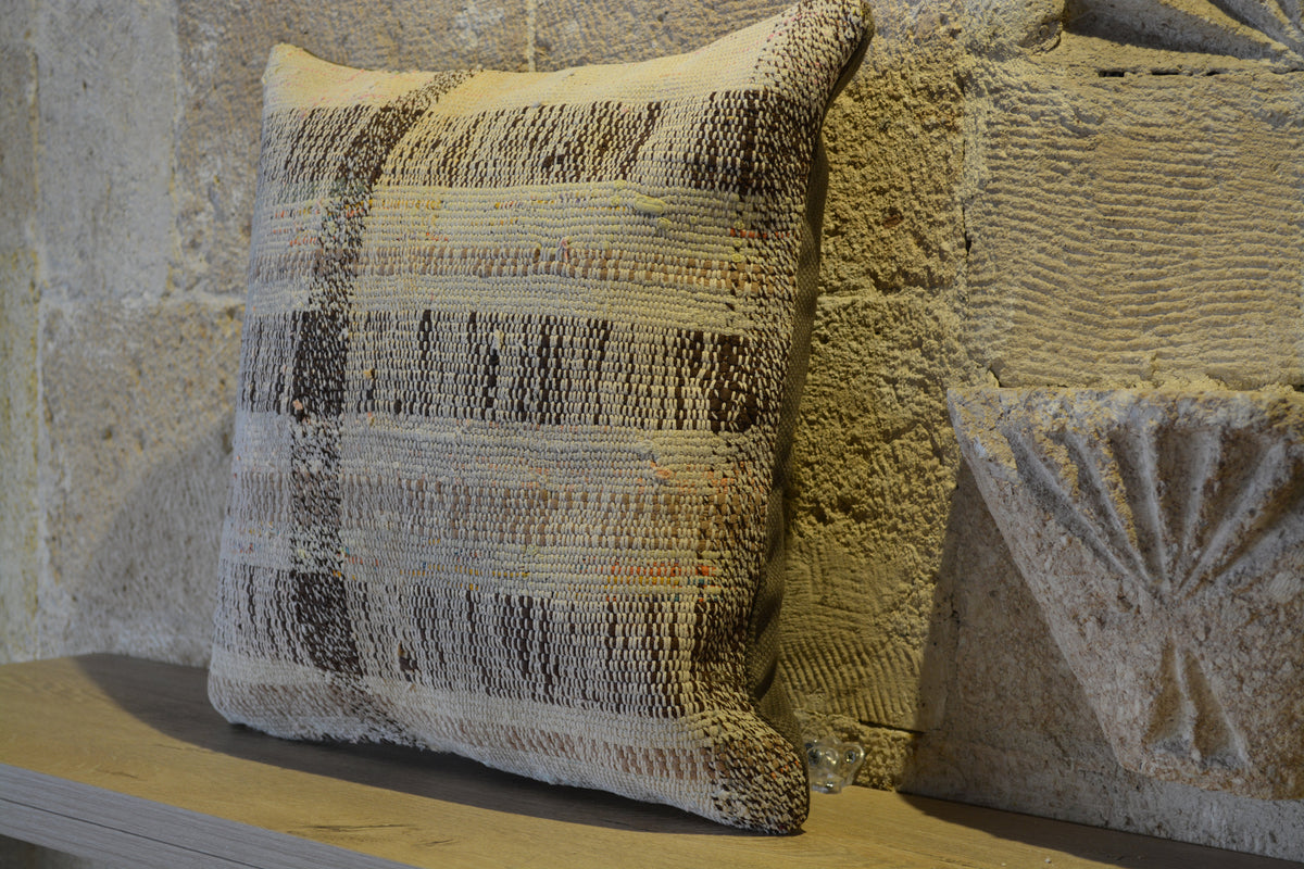 Handmade Pillow, Bohemian Pillow, Anatolian Pillow, Vintage Pillow, Boho Pillow, Beautiful Pillow, Anatolian Kilim,    16”x16”- EA370A