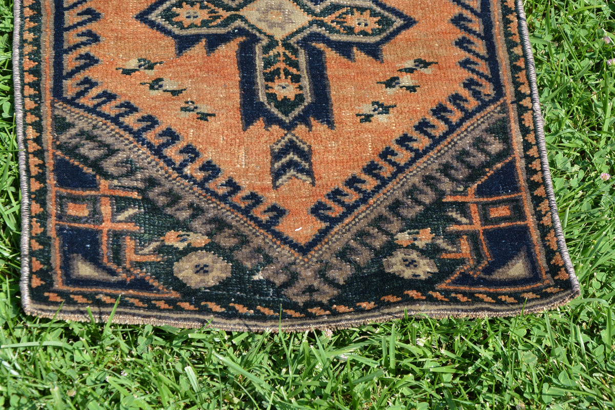 Doormat Rug, Wool Turkey Rug, Home Decor Rug, Small Oushak Rug, Vintage Turkey Rug, Moroccan Vintage Rug, Small Rug,  1.9 x 3.4 Feet AG1324