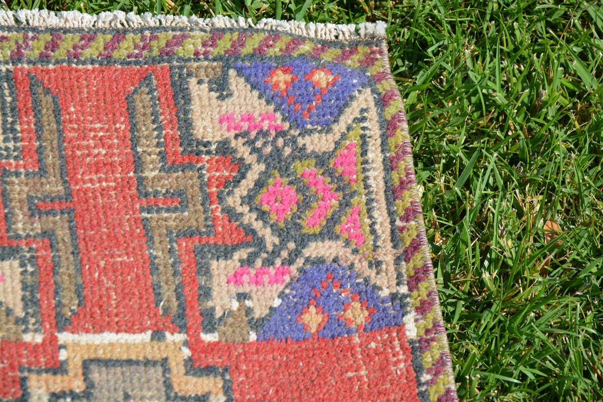 Turkish Rug, Small Anatolian Turkish Oushak Rug, Vintage Rugs, Vintage Bohemian Rug, Area Rug, Handmade Wool Rug,  1.4 x 2.8 Feet AG1371