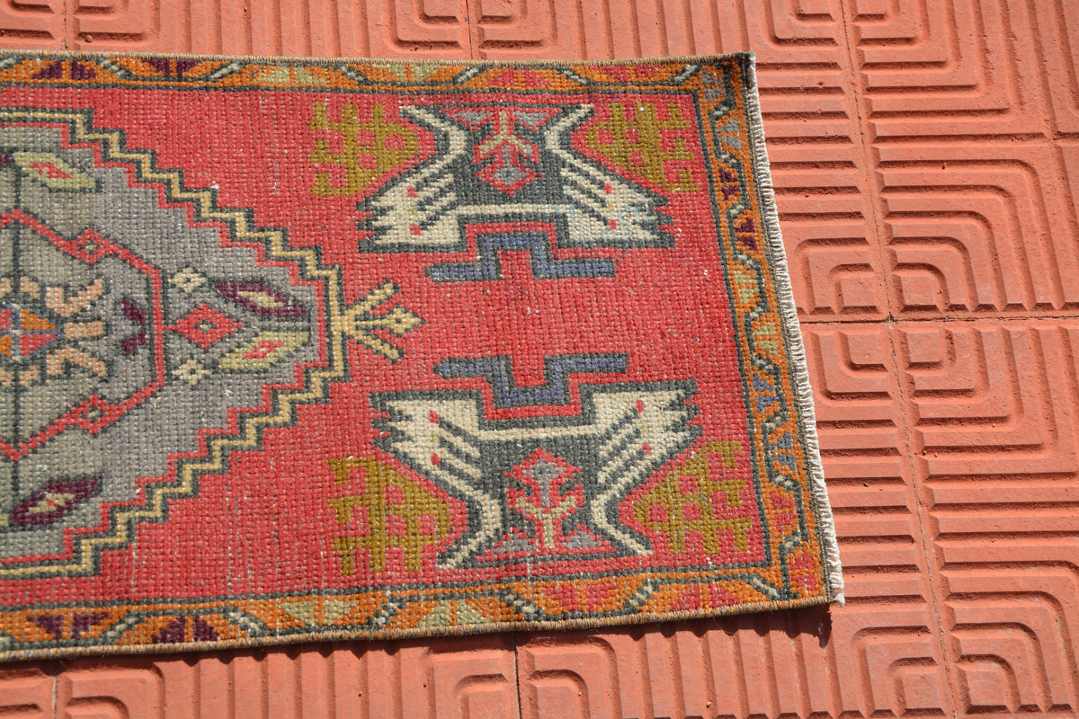 Turkish Rug,Vintage Small Rug, Small Rugs, Entry Rug, Turkey Rug Mat, Vintage Rug Mat, Vintage Rugs,               1.4 x 3.4 Feet AG1597