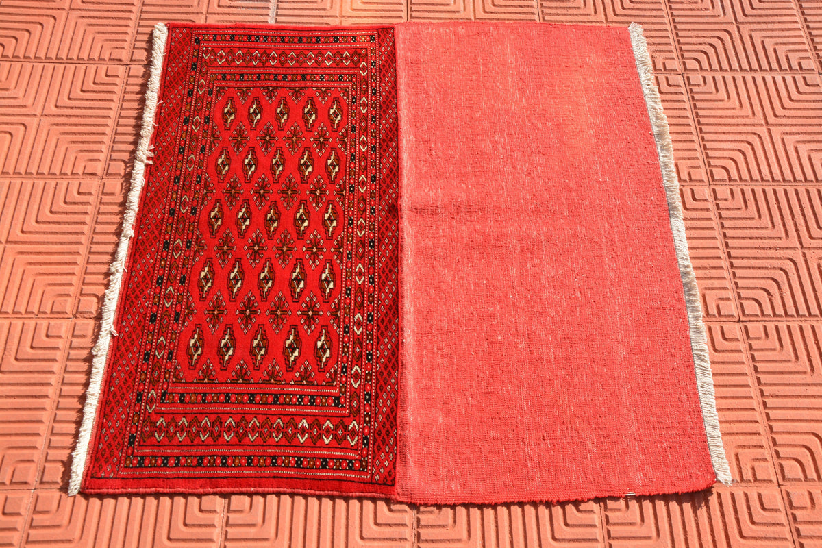 Red Square Rug, Small Wool Rug, Faded Turkish Rug, Hand Knotted Turkish Rug, Vintage Oriental Rug,Bath Rug,Turkey Rug, 3.2 x 3.2 Feet AG1652
