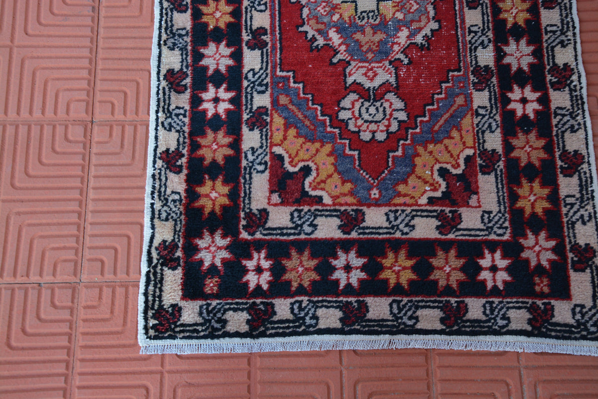 Runner Oushak Rug,  Floor Turkish  Rug, Runner Rug, Wool Turkish  Rug, Decorative Rug, Vintage Turkish Oriental  Rug,  2.6 x 8.8 Feet AG1533