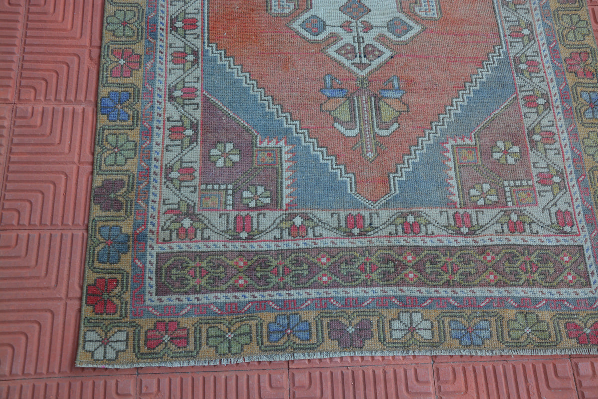 Boho Turkish Rug, Vintage Rugs, Bathroom Rug, Turkish Rug, Oriental Rug, Persian Style Rug, Tribal Rug, Moroccan Rug,  4.0 x 8.3 Feet AG1688