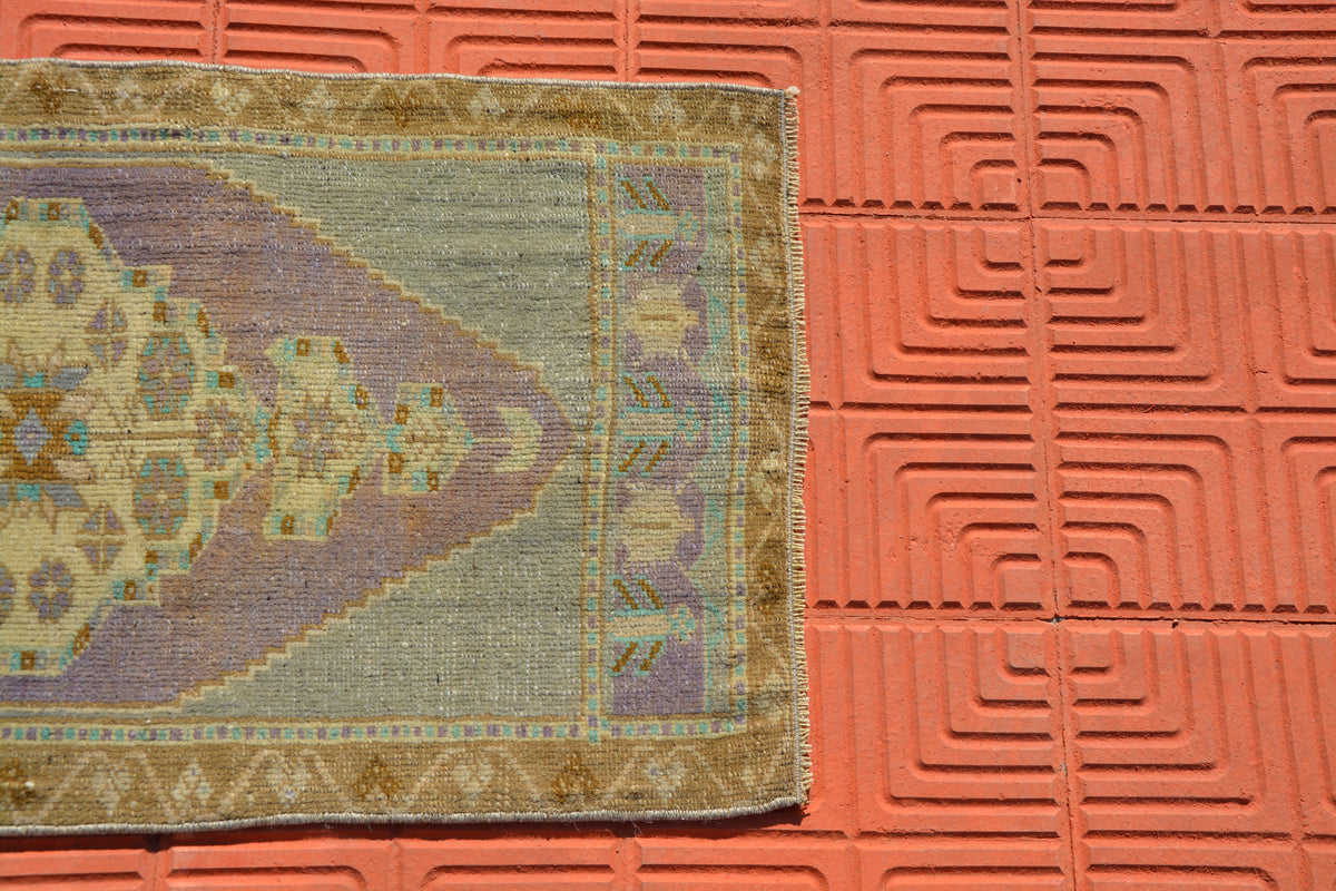 Turkish Rug, Oushak Rug, Small Persian Style Rug, Faded Rug, Decorative Area Rug, Oriental Rug, Vintage Rugs,       1.7 x 3.4 Feet AG1702