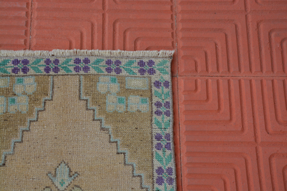 Small Boho Rug, Oushak Rug,  Aztec Rug, Faded Colors Rug, Kilim Rug, 1x3 Large Moroccan Rug, Oriental Rug, 1.3 x 3.2 Feet AG1768