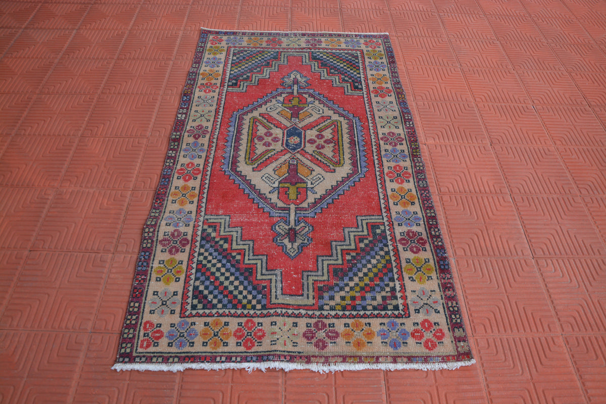 Turkish Rug, Vintage Rugs, Vintage  Ethnic Rug, Oushak Rug, Moroccan Rug, Vintage Turkish Rug, Oriental Antique Rug, 3.4 x 6.1 Feet AG1779