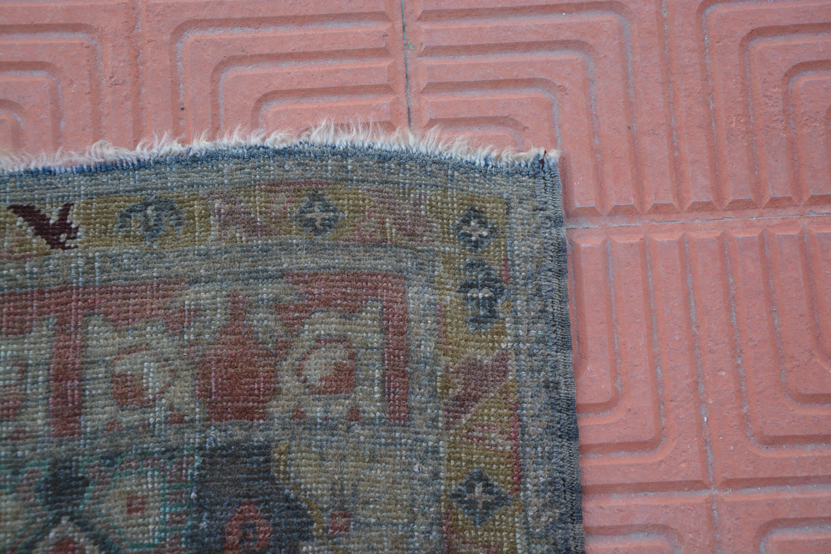 Bohemian Kilim Rug, Small Rug, Wool Kilim Rug, Hallway Rug, Traditional Rug, Kilim Oriental Rug, Anatolian Kilim,    1.6 x 3.3 Feet AG1830