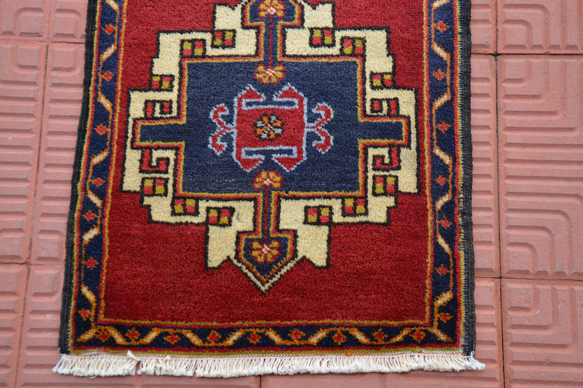 Doormat Oushak Rug, Hand Knotted Rug, Turkish Rug, Handwoven Rug, Muted Rug, Turkish Oushak Rug, Unique Rug,   1.6 x 3.3 Feet AG1893