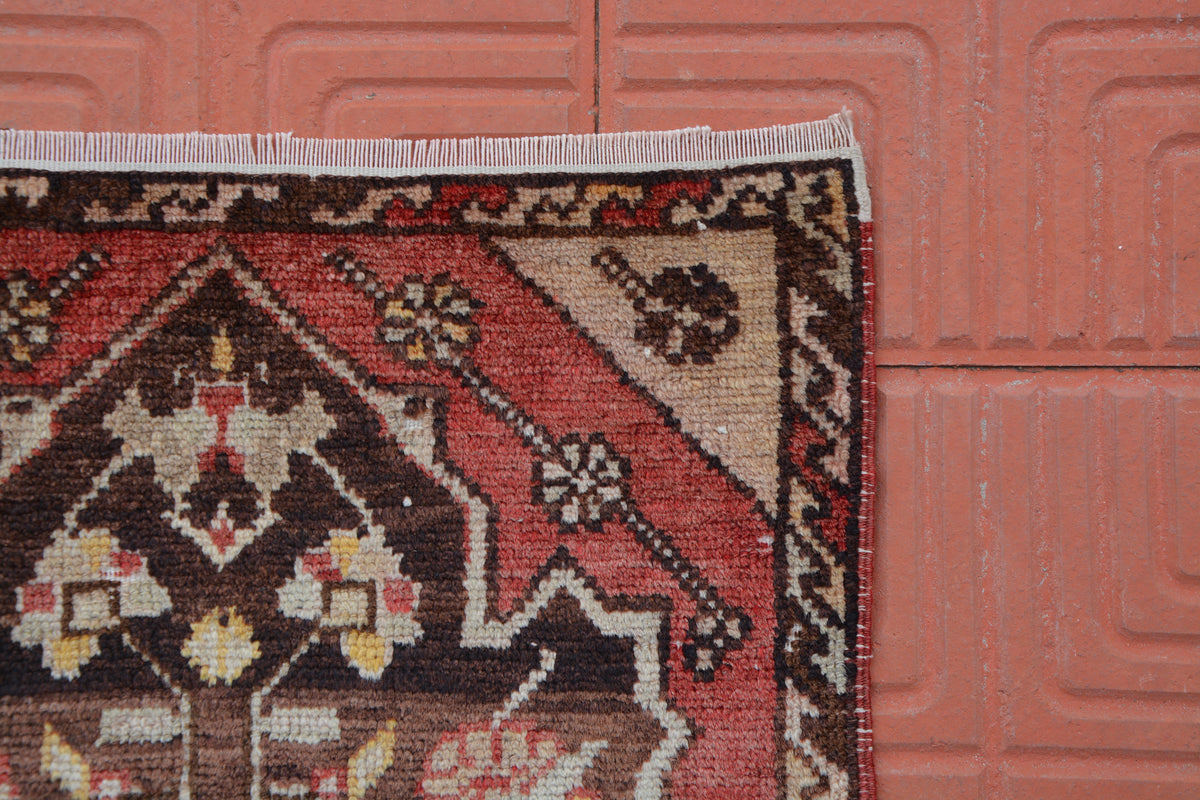 Kilim Rugs, Small Rug, Traditional Rug, Vintage Turkish Kilim Anatolian Rug, Wool Rug Kilim, Nursery Rugs,   1.6 x 3.4 Feet AG1919