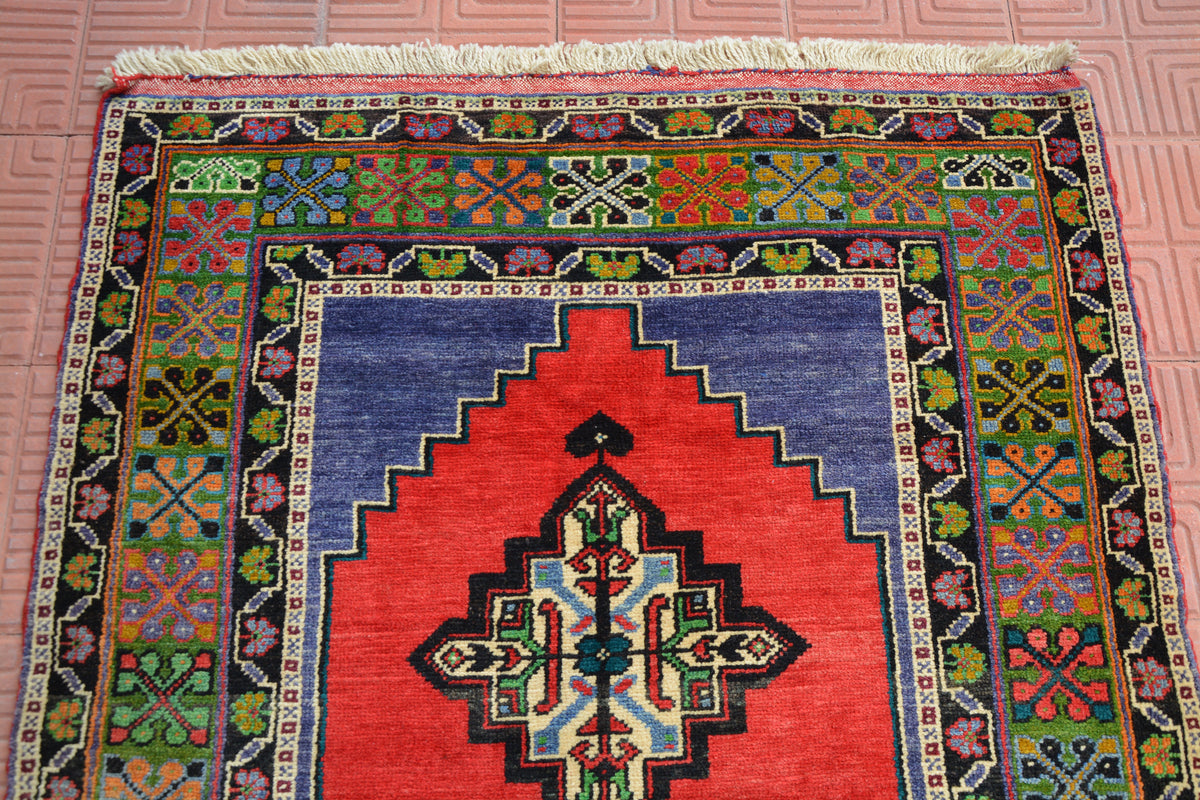 Red Turkish Small Rug, Vintage Persian Rug, Bath Mat Rug, Vintage Oriental Rug, Doormat Rug, Oriental Rug,  4.0 x 5.6 Feet AG1951