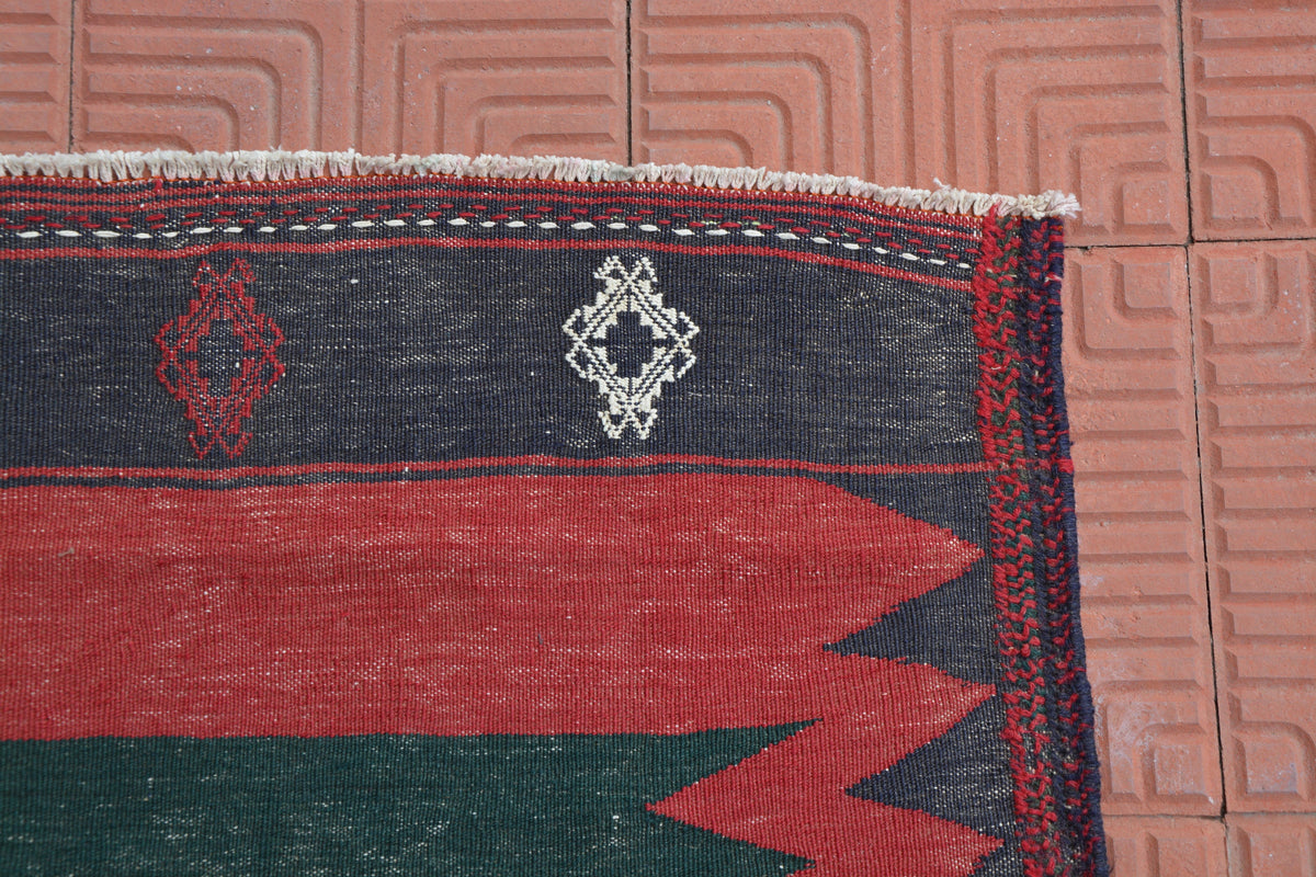 Oushak Vintage Kilim, Ethnic Kilim, Red Turkish Rug, Turkish Kilim, Kilim   Runner Rug,  Embroidered Kilim,    3.6 x 4.1 Feet AG1968