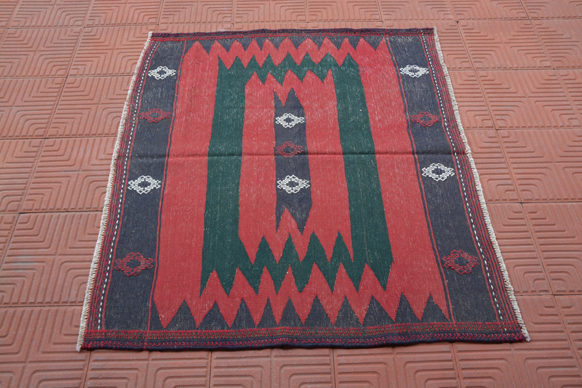 Oushak Vintage Kilim, Ethnic Kilim, Red Turkish Rug, Turkish Kilim, Kilim   Runner Rug,  Embroidered Kilim,    3.6 x 4.1 Feet AG1968