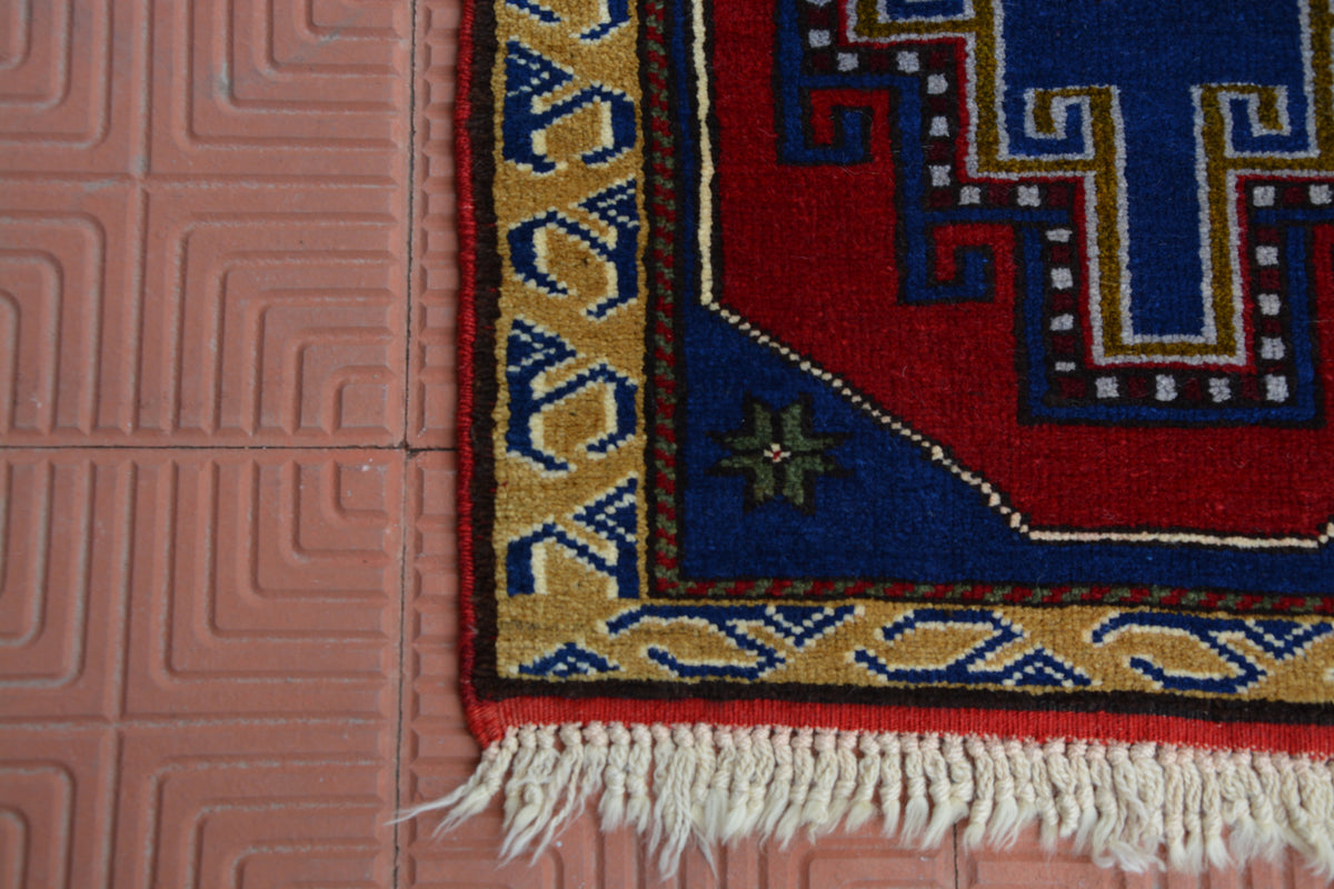 Turkish Vintage Rug 3x4, Corridor Rug, Turkish Oushak Rugs, Vintage Rug, Turkish Oriental Rug, Area Rug, Bohemian Rug,2.4 x 3.4 Feet AG1990