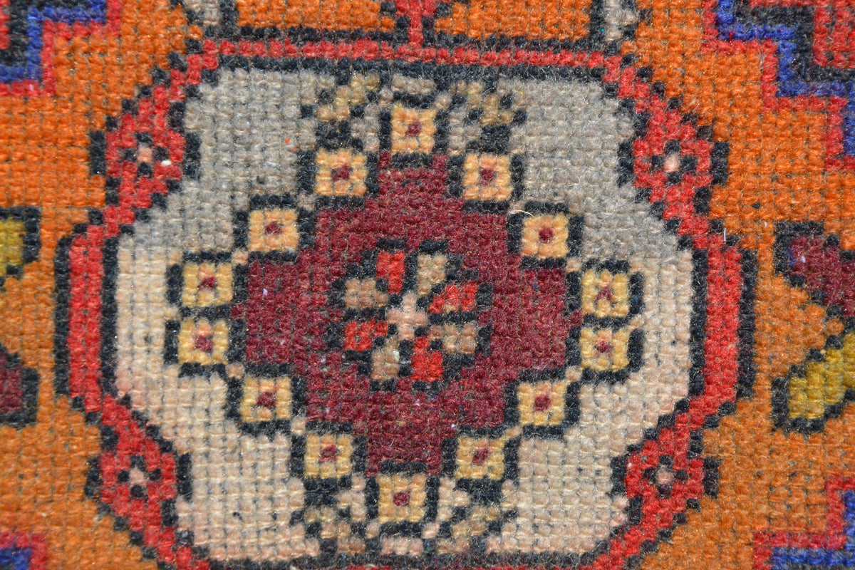 Turkish Vintage Rug, Oriental Rug, Vintage Rug, Kazak Rug, Vintage Rug Shop, Antique Turkish Rug, Boho Decor Rug,    1.8 x 3.2 Feet LQ186