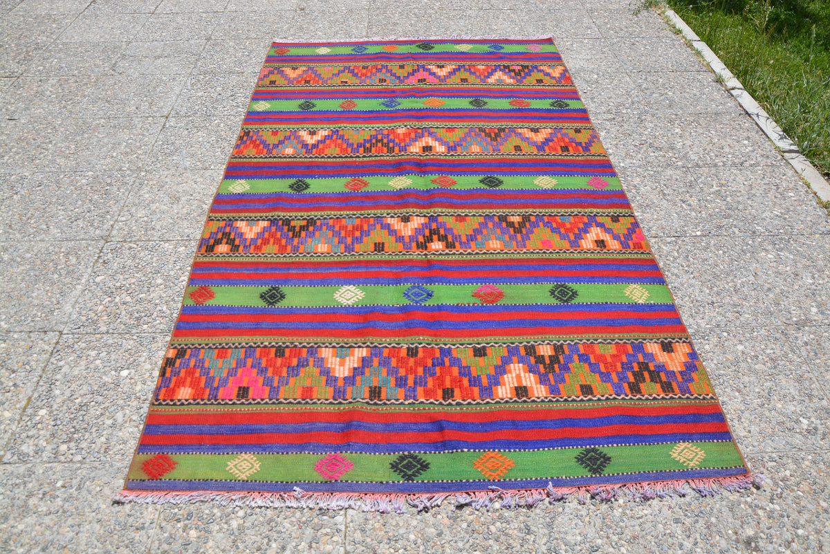 Colorful  Oriental Rug, Accent Faded Color Rug, Kilim Rug, Turkish Rug Kilim, Decorative Home Rug,        4.5 x 7.9 Feet LQ407