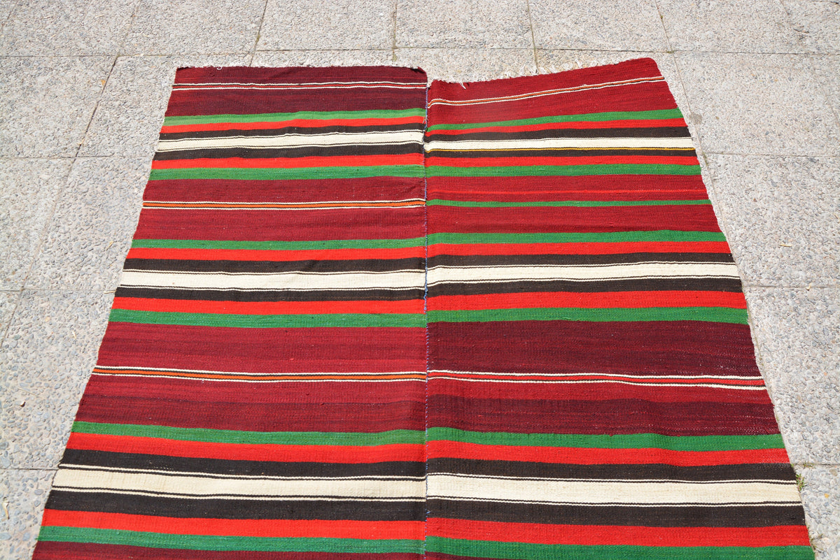 Turkish Boho Rug, Oriental Persian Rug, Turkish Rug, Turkish Rug Red, Green Kilim Rug, Oriental Rug,  Area Rug,    4.5 x 7.5 Feet LQ342