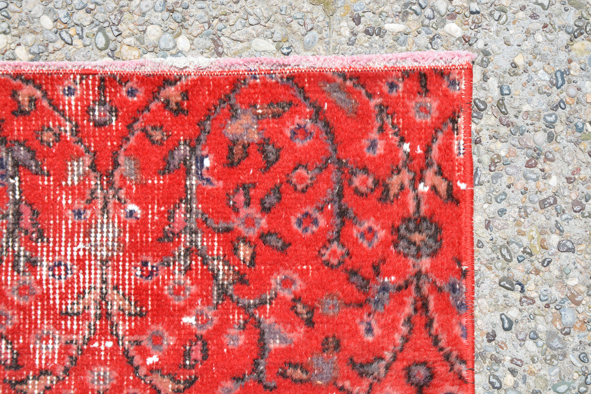 Red Turkish Rug, Oriental Rug, Vintage Rug, Kilim Rug, Oriental Rug, Hemp Rug, Turkish Rug, Antique Rug, Boho Rug,      5.4 x 8.6 Feet LQ408